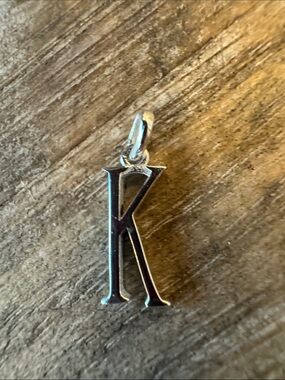 Stella & Dot Silver 'K' Initial Pendant